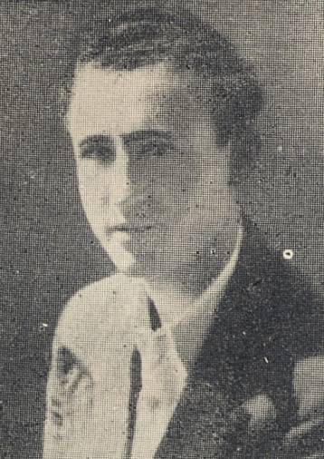 Άκης Μπάτζιος (1925-1947)