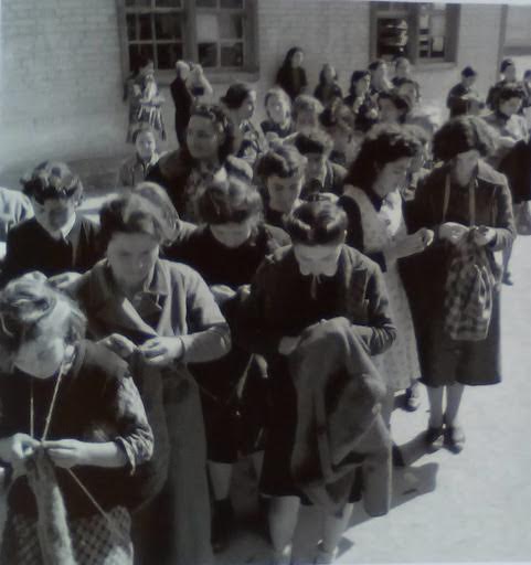 Ομαδικό πλέξιμο, Αθήνα 1940