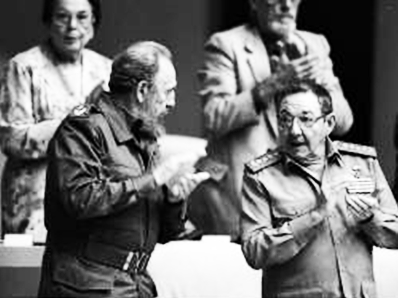 Raúl y Fidel Castro Asamblea Nacional del Poder Popular
