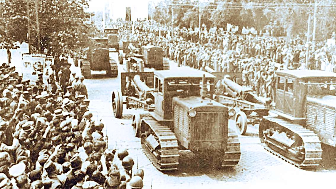 Κόκκινος Στρατός απελευθερώνει το Βουκουρέστι.