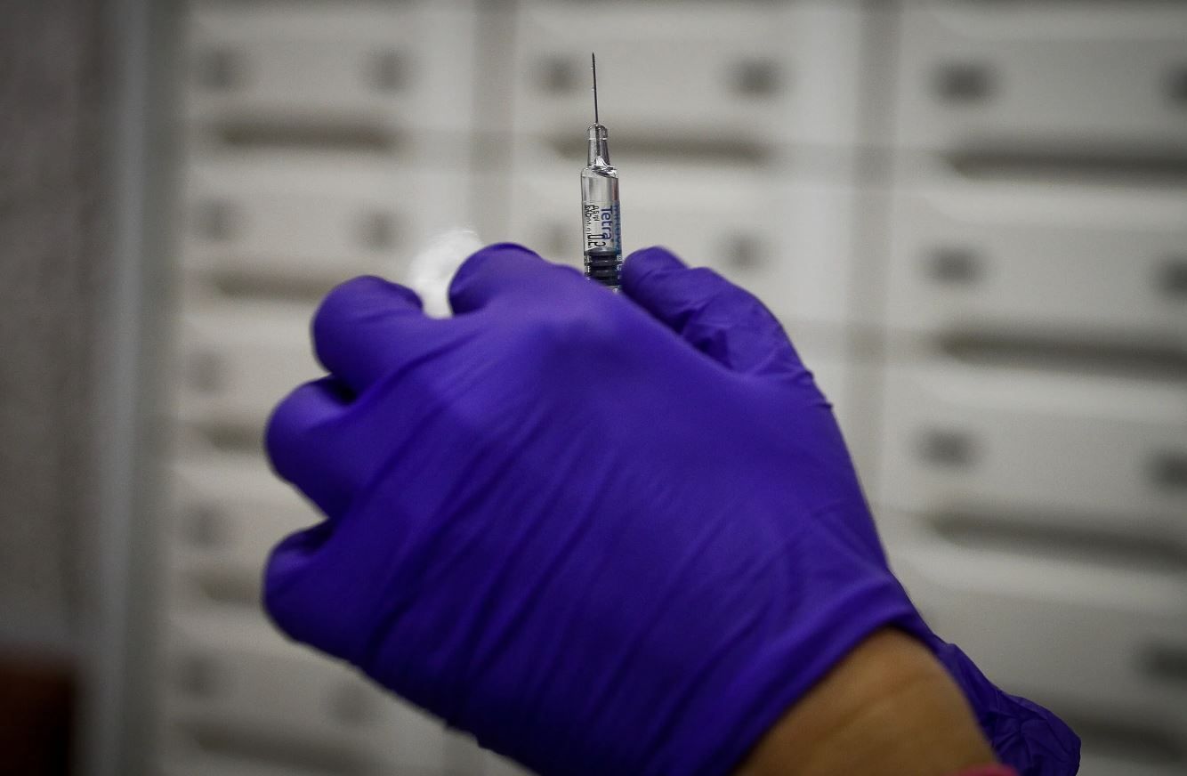 Αντιγριπικός εμβολιασμός με κριτήριο το καλό … της οικονομίας