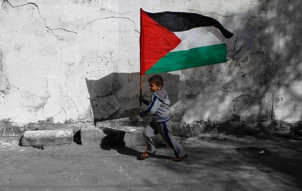 Ούτε με το Ισραήλ, ούτε με την Χαμάς. Με τον λαό της Παλαιστίνης! — Γράφει ο Νίκος Μόττας