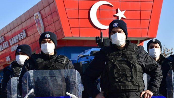 Τουρκία: Μέσα Ενημέρωσης μεταδίδουν ότι απετράπη «συνωμοσία» σε βάρος της κυβέρνησης